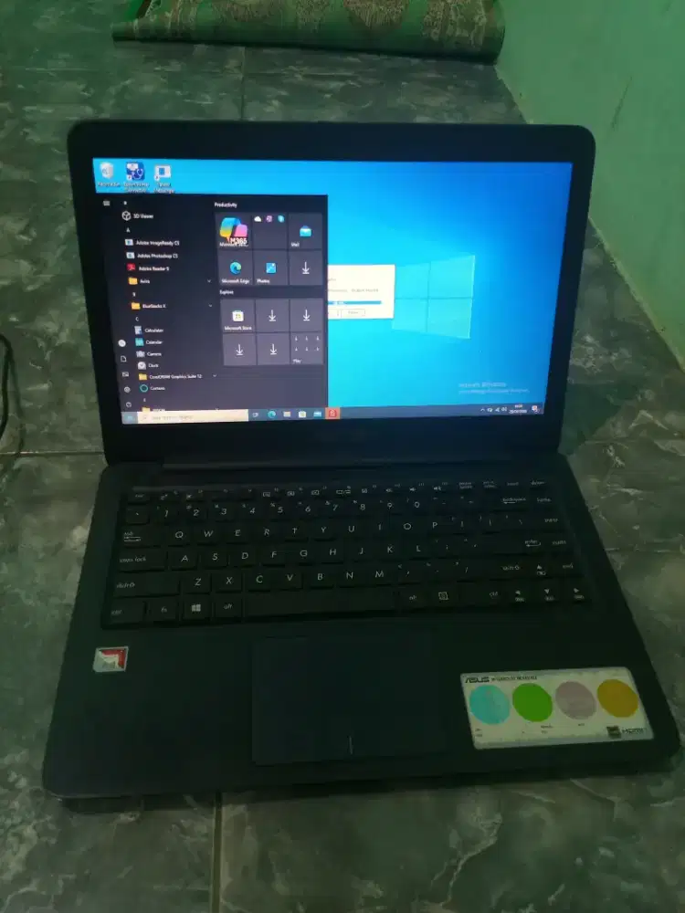 Laptop Asus E402B Ram 4 Rom 128
