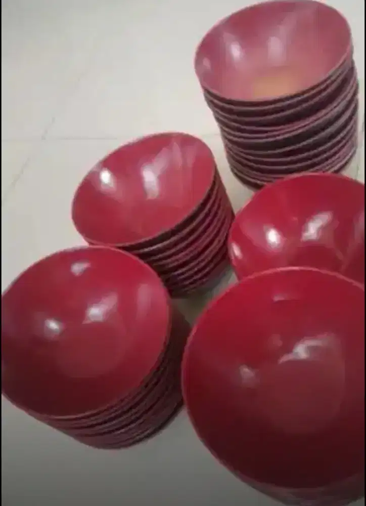Mangkok Ramen Merah Plastik Tebal – 40 pcs