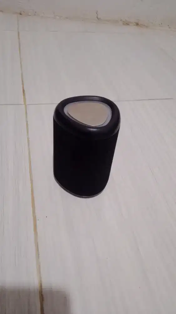 Speaker bluetooth