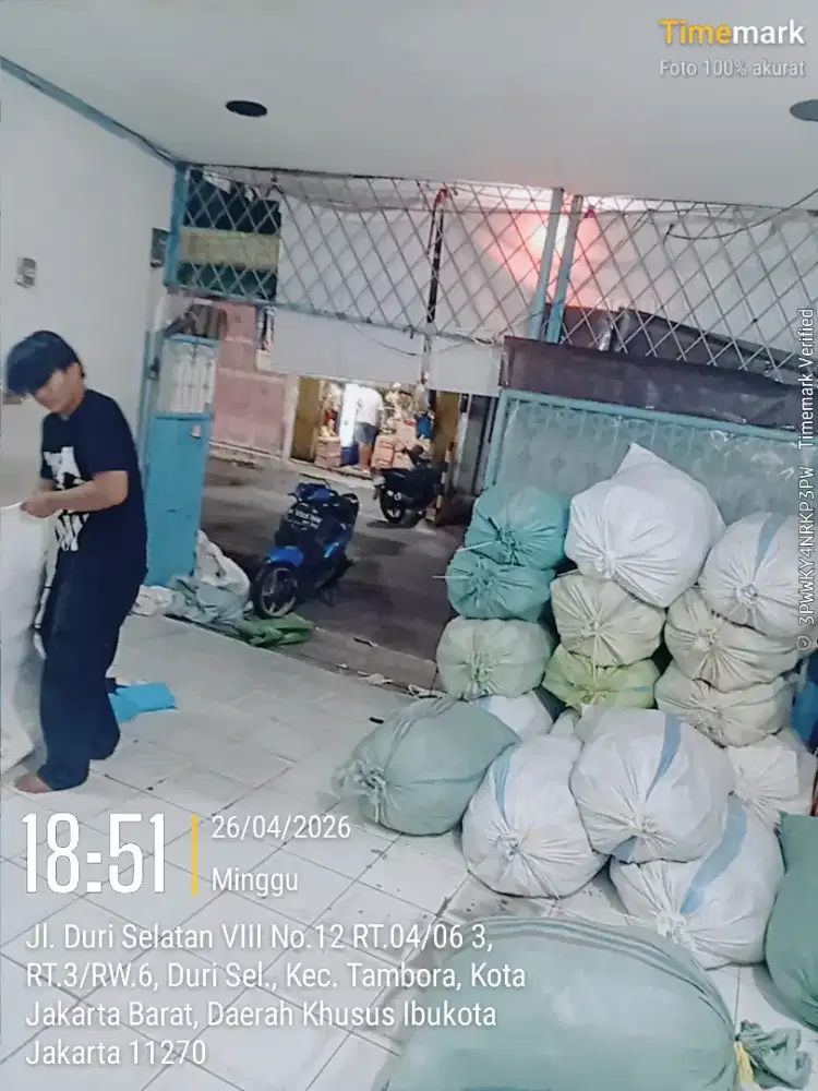 Lowongan untuk admin wanita