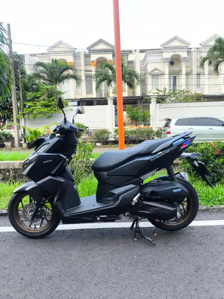 Vario 160 Cbs Low KM Pajak On!