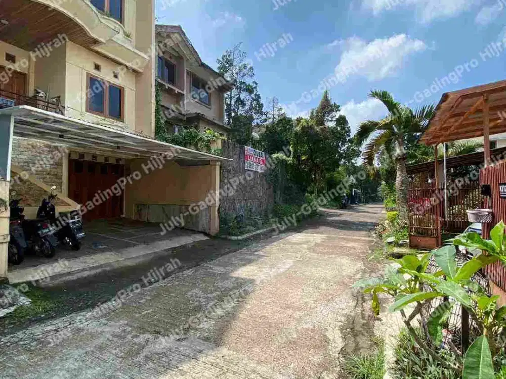 DISEWAKAN RUMAH SETRADUTA SARIJADI BANDUNG UTARA