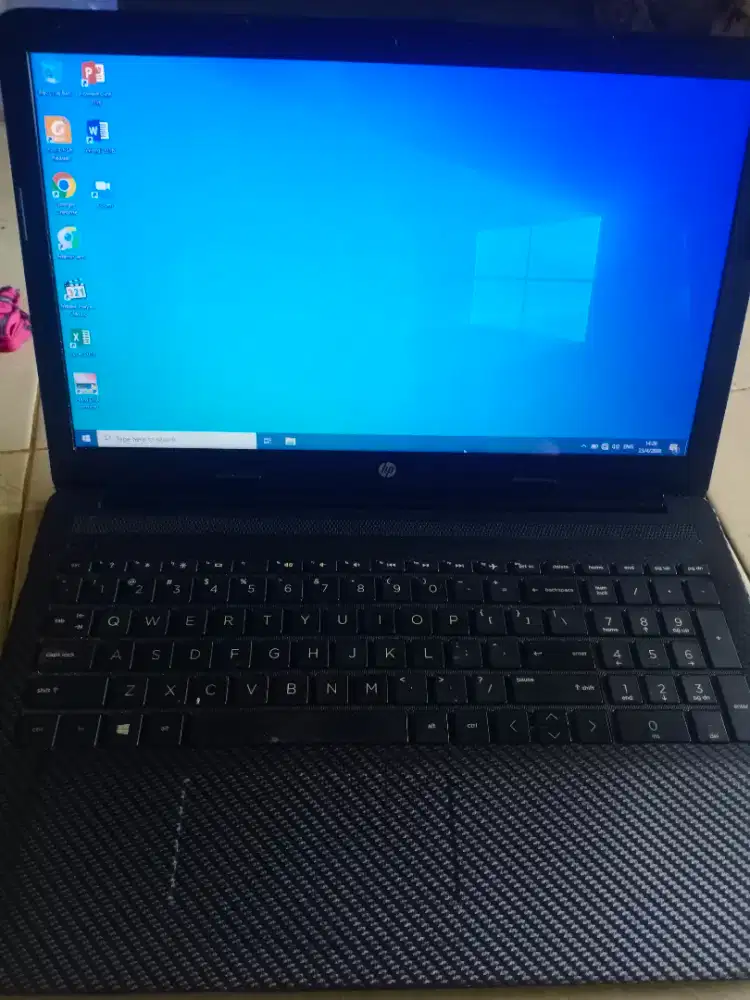 Gaming! HP Ryzen 3 - DDR4 4Gb - SSHD 500Gb / SSD Nvme 256G  - no minus