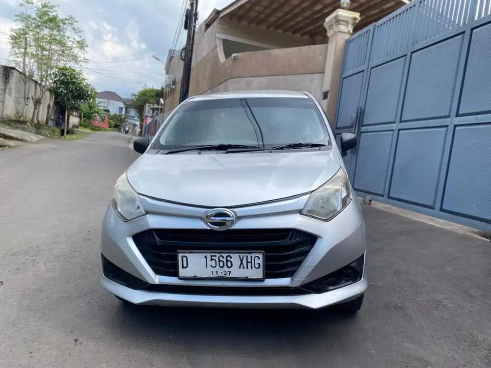 DI JUAL DAIHATSU SIGRA TAHUN 2017 TYPE D (MANUAL)