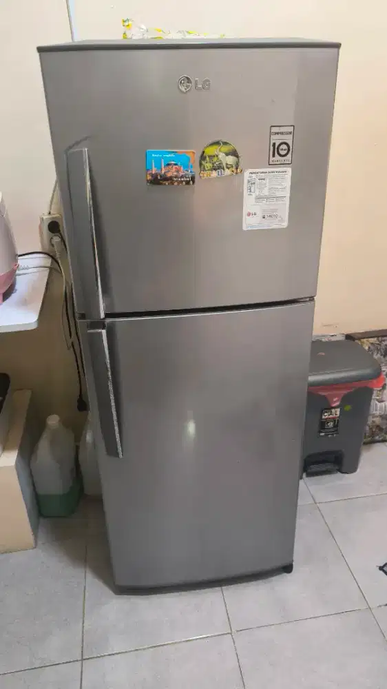 Kulkas LG & Mesin cuci Samsung