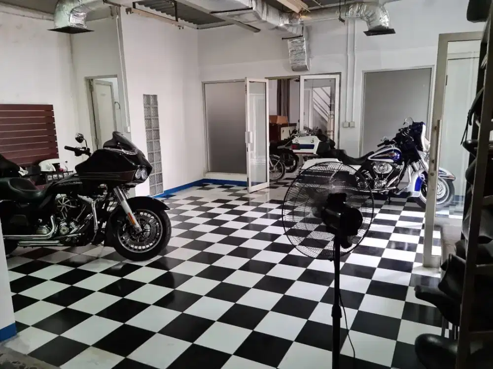 Bengkel di Radio Dalam Jaksel (selangkah dari jalan Radio Dalam Raya) -Bisa untuk Usaha pr Kost2an