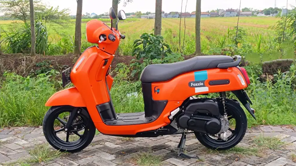 FAZZIO HYBRID NEO CONNECT KM 4RB