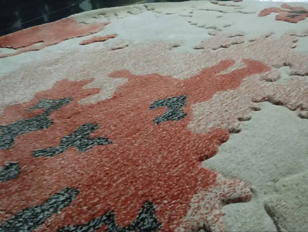 DIJUAL KARPET OVAL MOTIF MODERN MEWAH