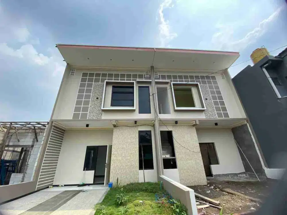 rumah mewah 2 lantai  angsuran mulai 1 juta an diskon cicilan 18 juta di gedek Mojokerto