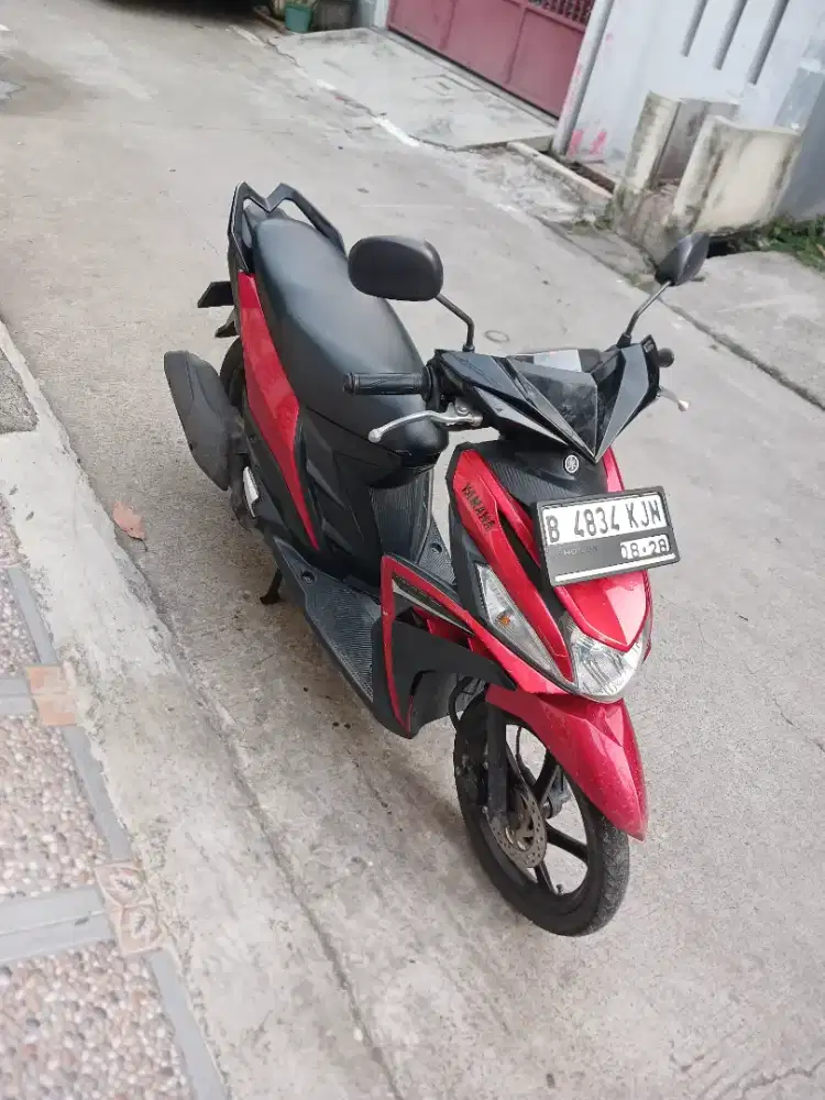 Yamaha Mio M3 2018 ss lengkap mesin bagus pajak hidup plat Bekasi Kota