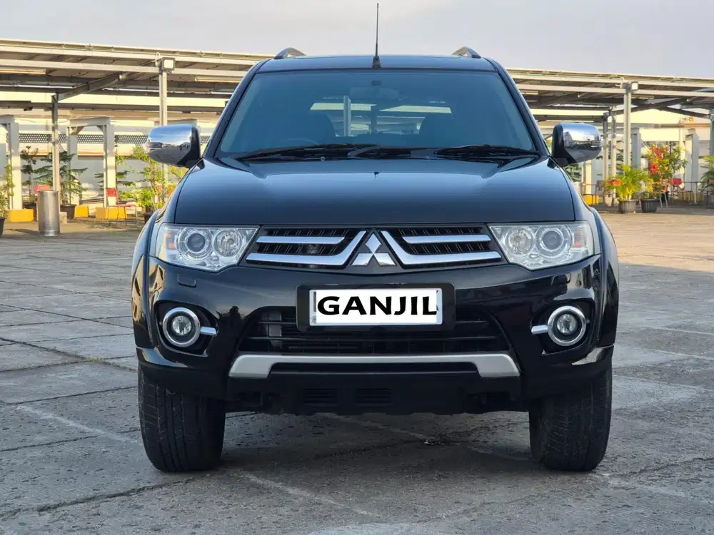 (DP cm 50jt) Pajero Dakar VGT AT 2014 Terawat Skali Siap Pakai