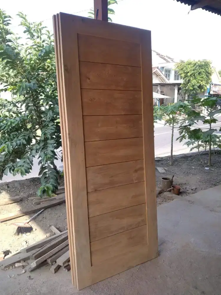 Pintu kmar set kusen