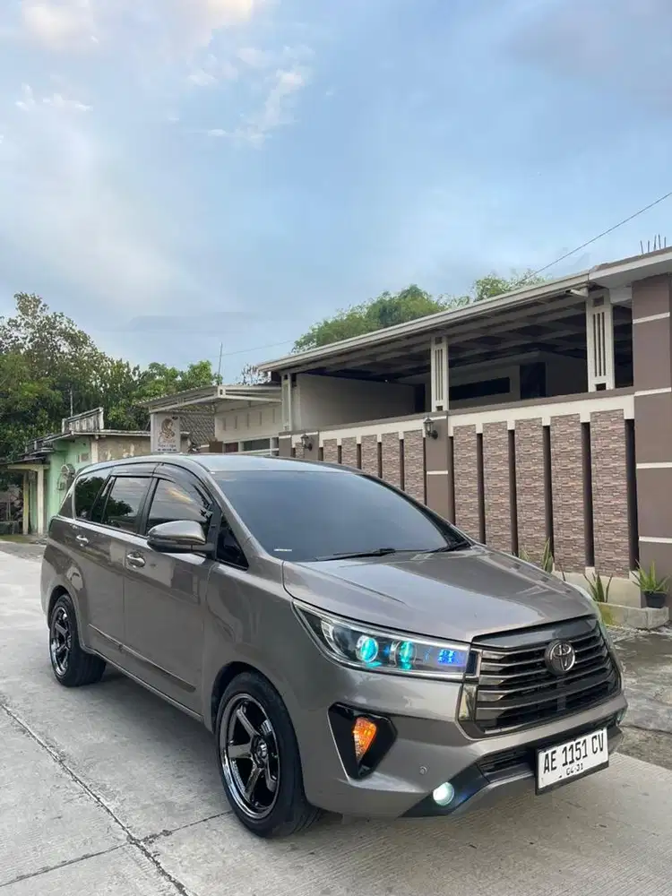 Kijang Innova V Diesel Matic 2018