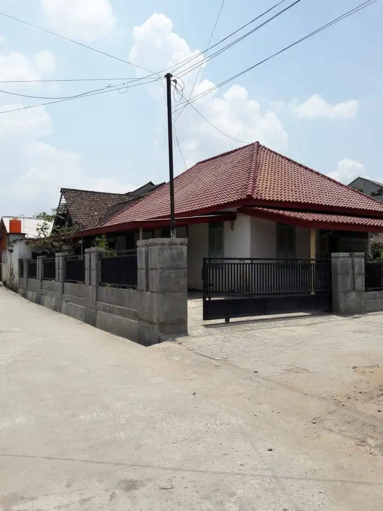 DIJUAL RUMAH + TANAH LUAS 1509 m² WONODADI UTARA GADING REJO PRINGSEWU