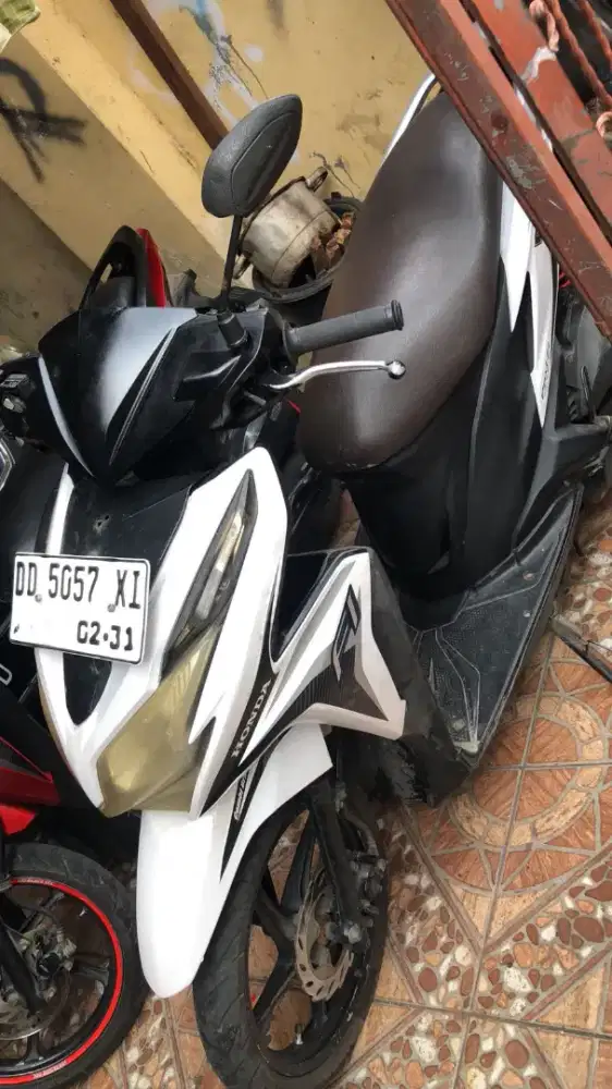 jual santai vario 125 thn 2013