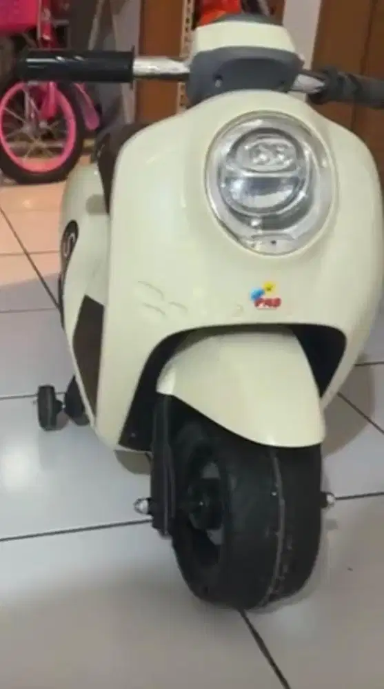 Motoran scoopy anak