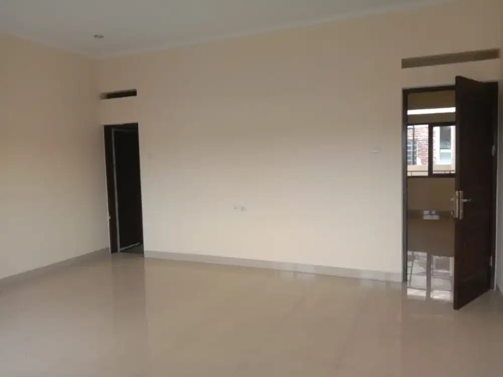 Rumah Nyaman Siap Huni di Area Turangga Bandung