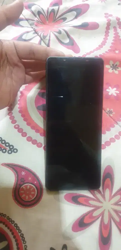 Layar Sony Xperia IV Dan Housing