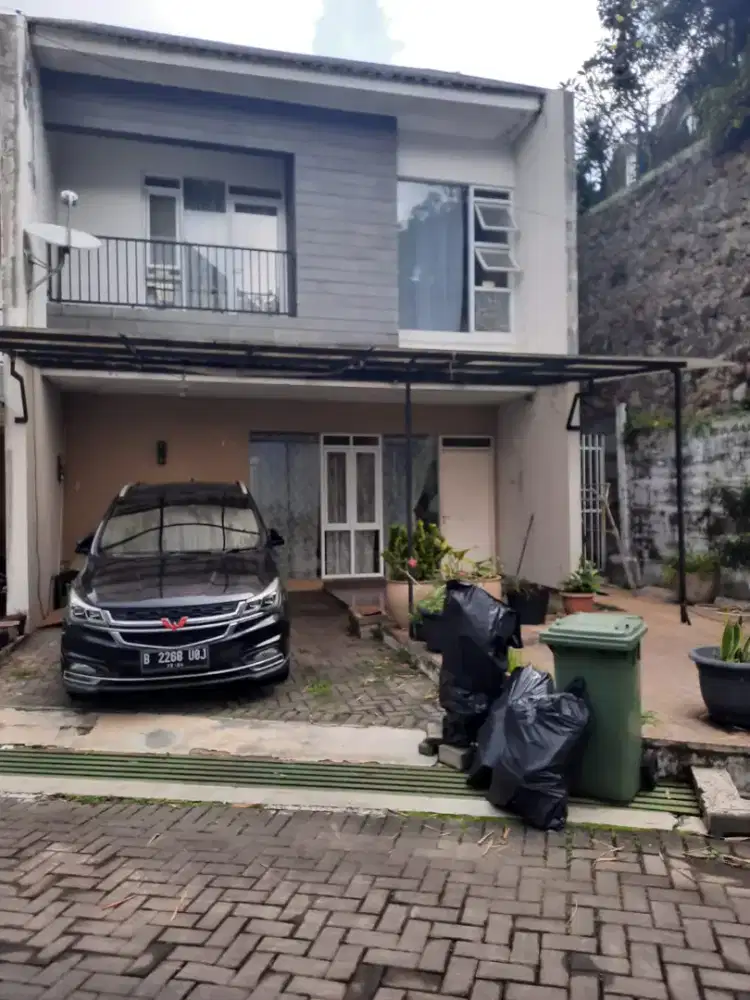 Dijual rumah di Pondok Hijau - rumah asri