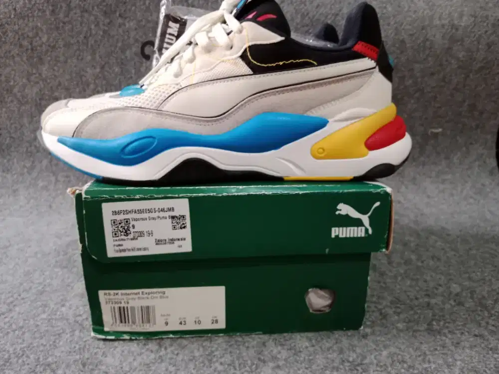 Sepatu puma original size 43