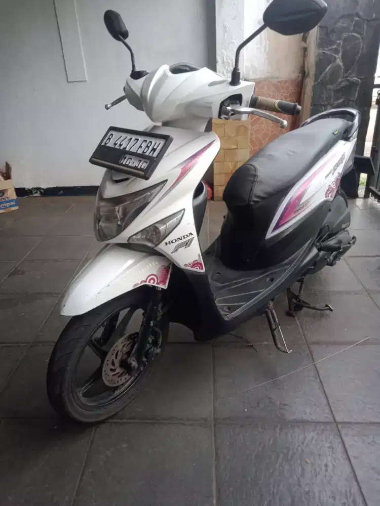 BEAT POP 2015 motor sehat