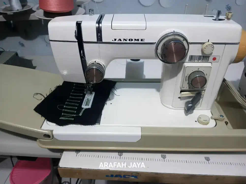 Mesin jahit multifungsi janome 802