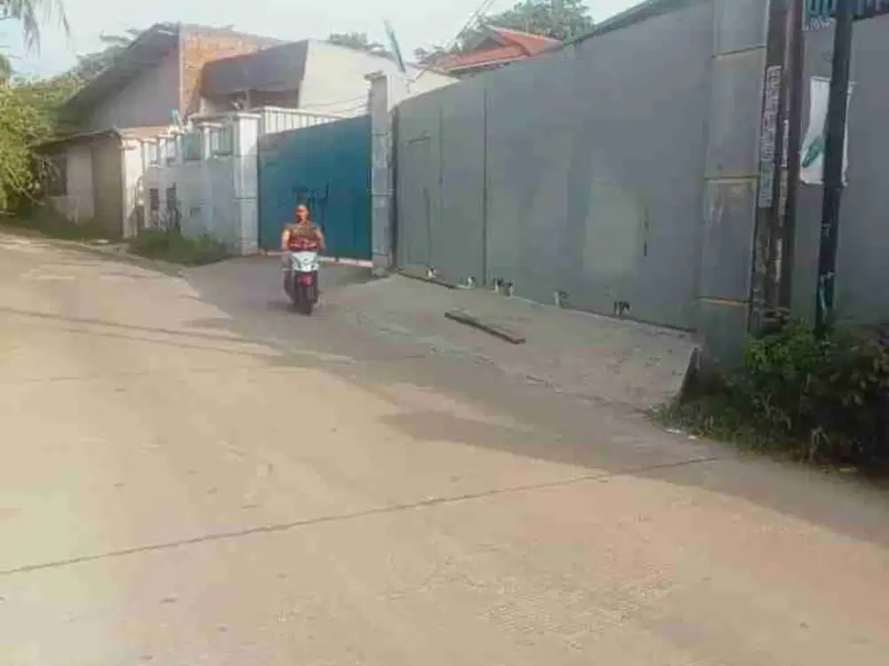 Di sewakan gudang  siap pakai  di Narogong,  Bekasi Timur.
