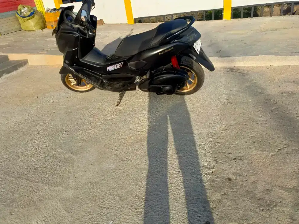 Dijual n max old