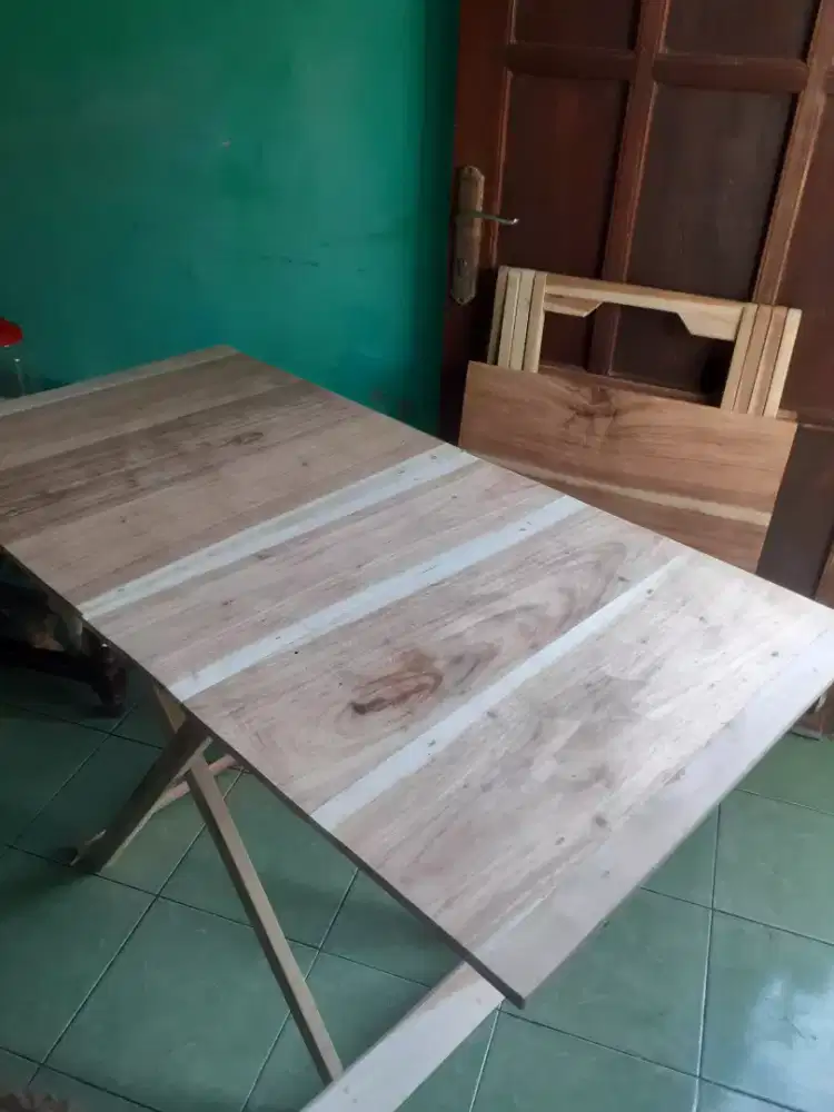 Meja lipat kayu bisa cod.