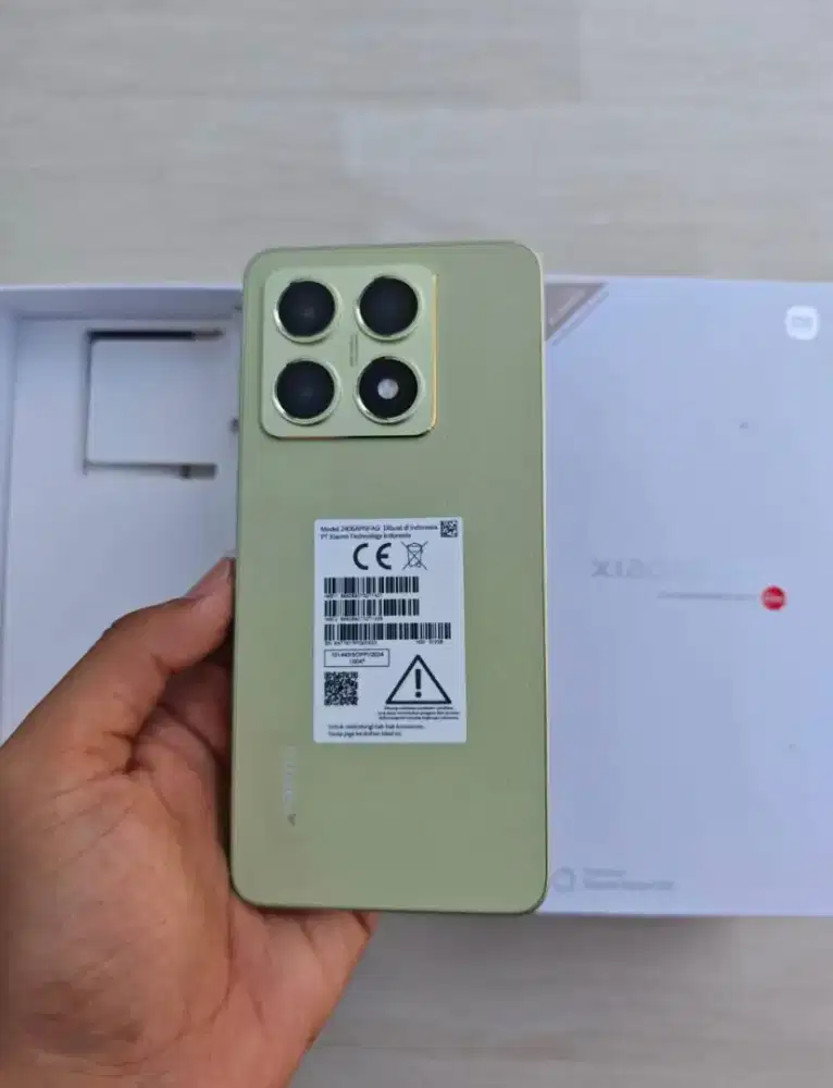 Xiaomi 14T 12/512gb fullset ori
Warna Langka