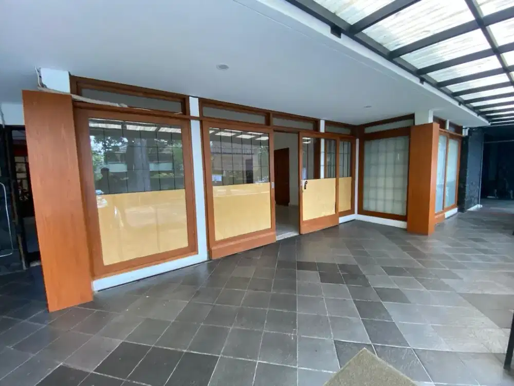 Tempat Usaha Lantai 1 Starategis Cocok Untuk F&B di Sayap Dago Bandung