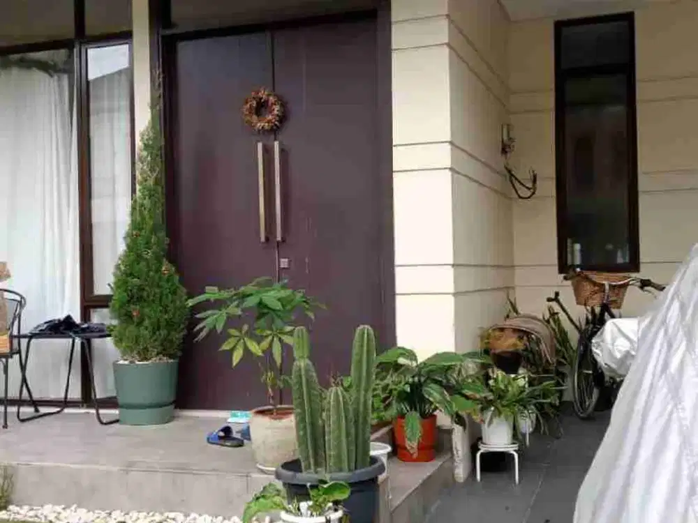 Rumah 2 Lantai Semi Furnish di Lavon 1 Cluster Encharta