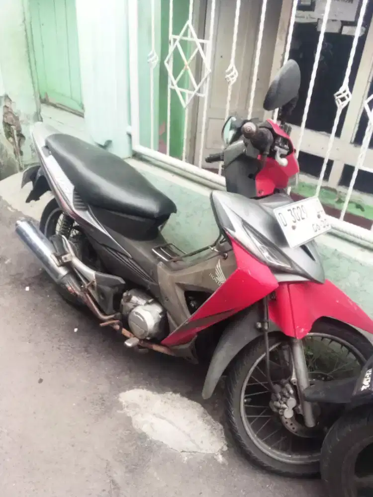 Jual Honda Revo 2007