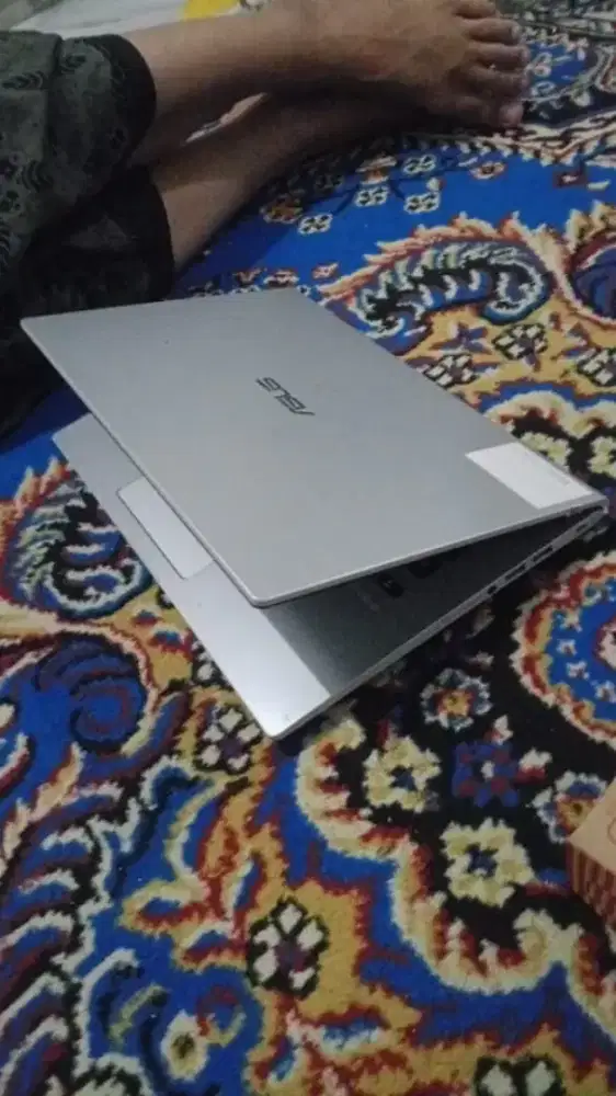leptop Asus vivobook
