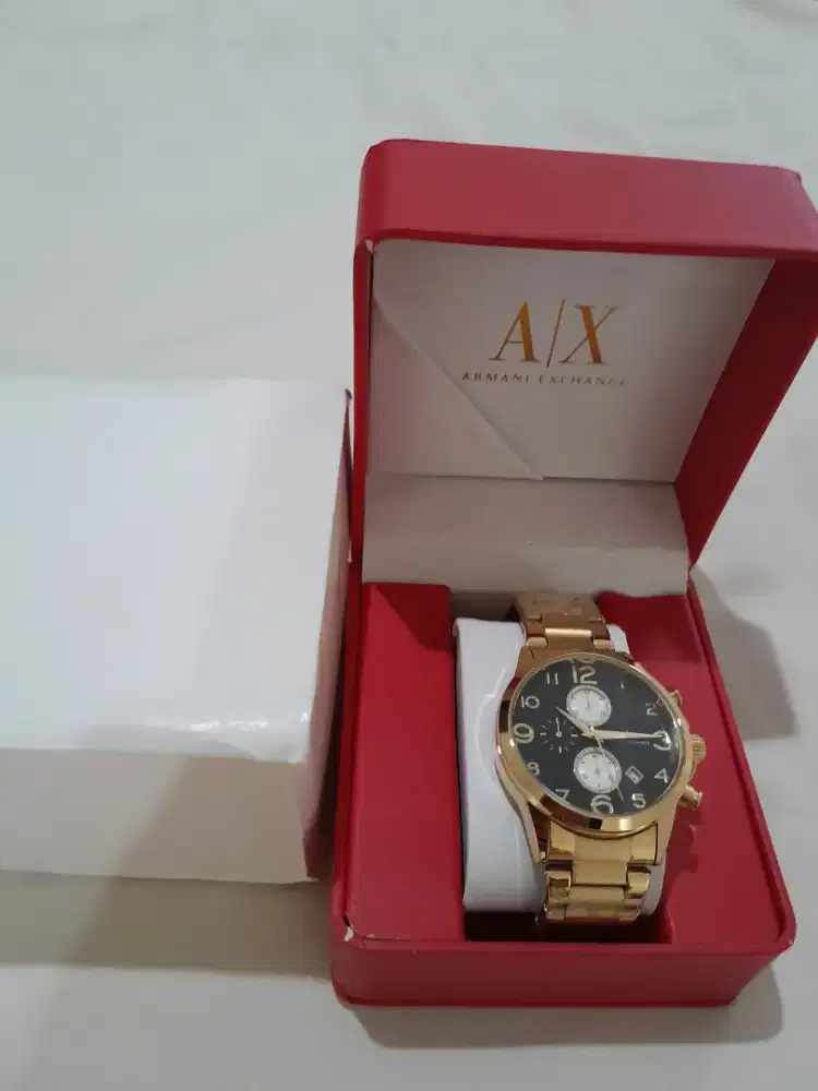 JAM TANGAN ARMANI EXCHANGE
