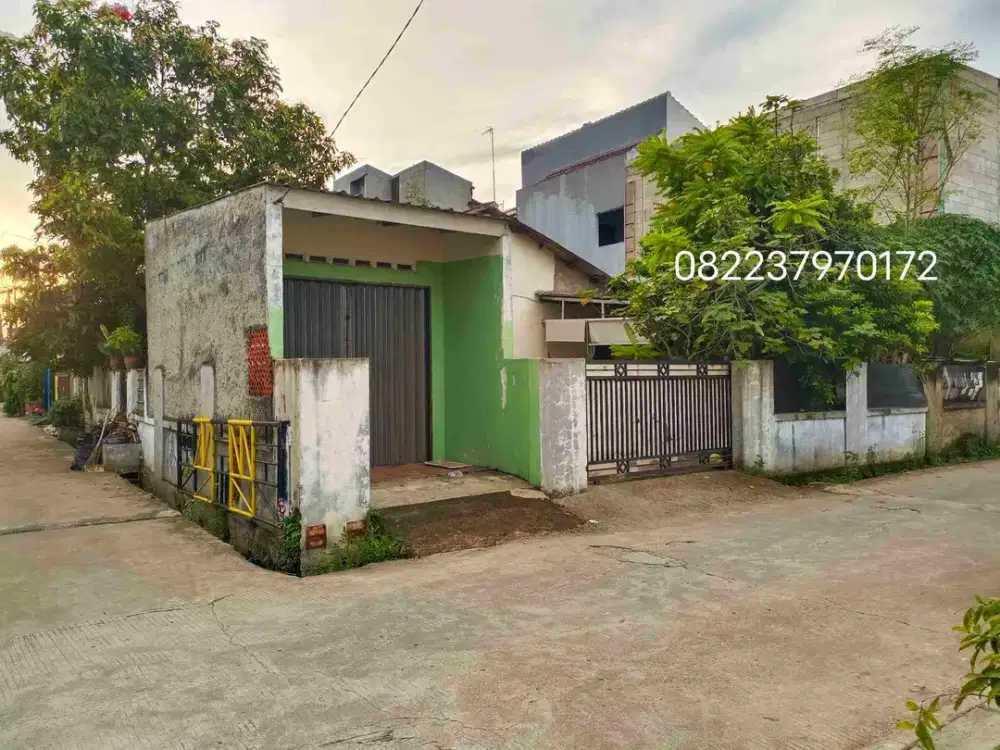 Dijual Rumah Strategis Hitung Tanah Hook di Perumnas 3, Aren Jaya Bekasi Timur