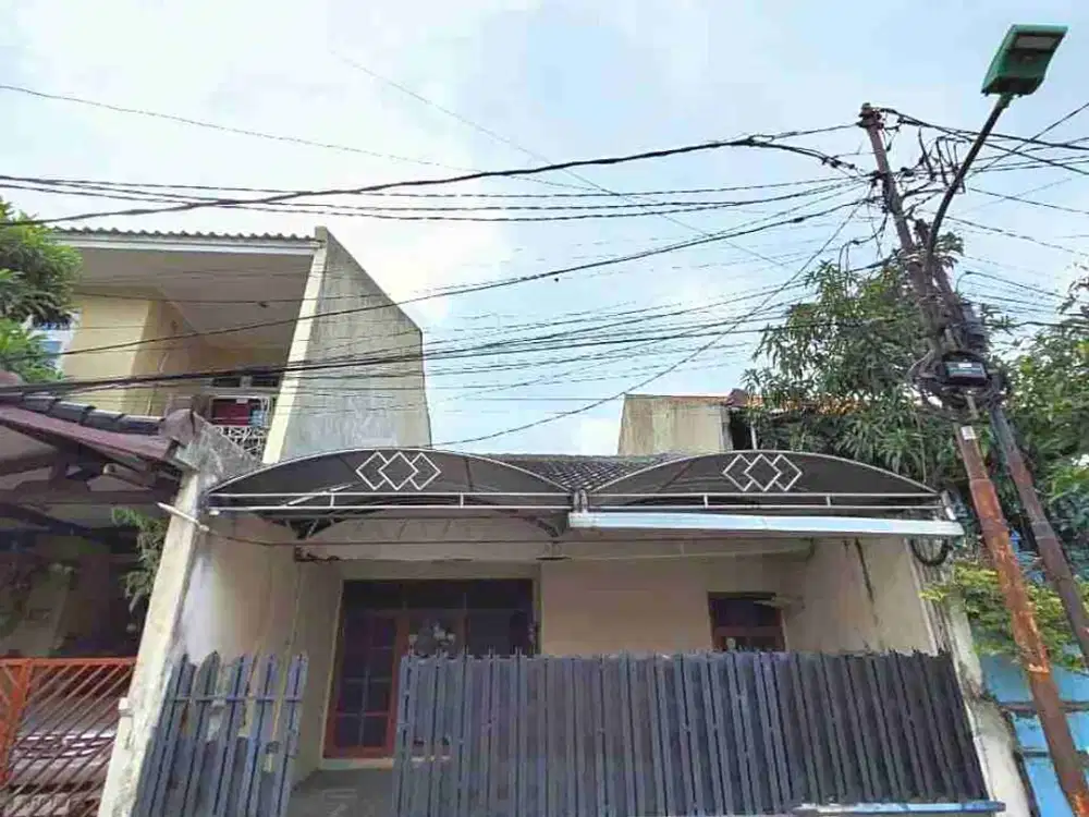 Rumah Pondok Bambu Duren Sawit