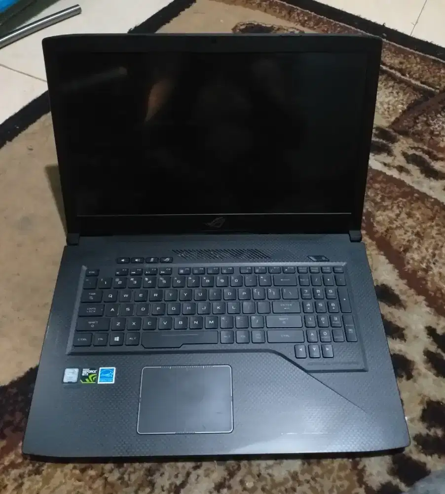 Laptop ROG i7 Gen 8 Dibaca