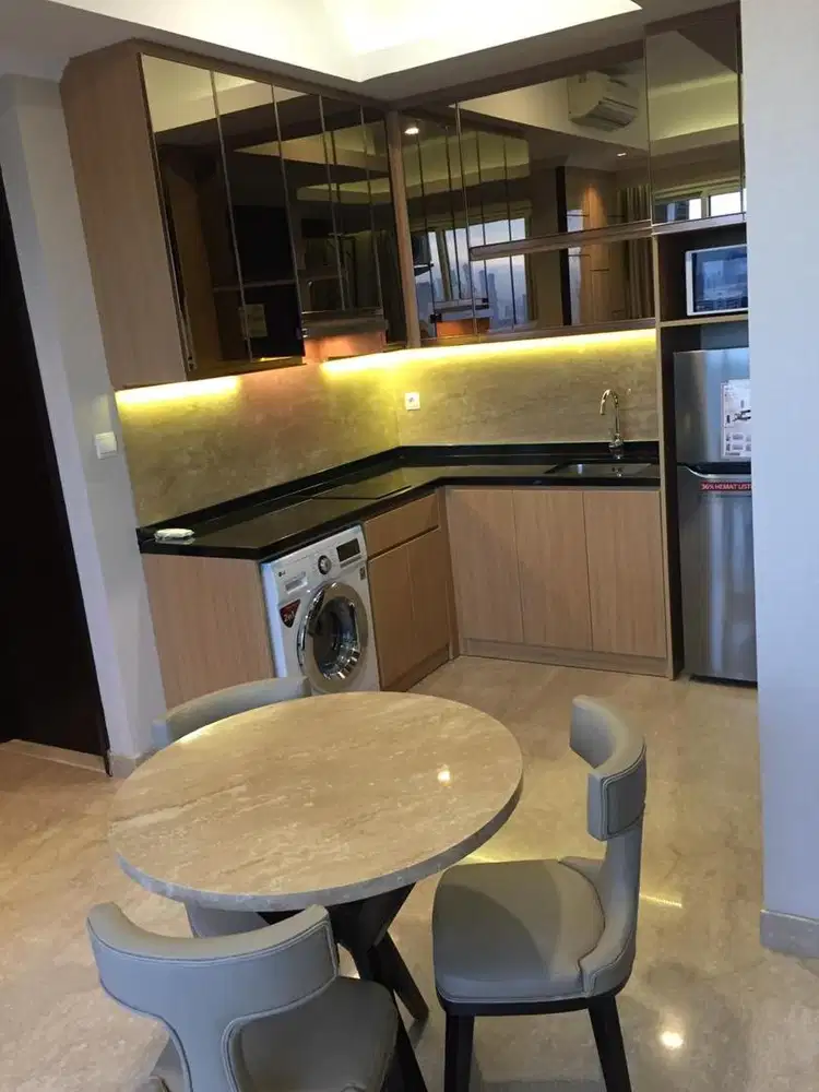 Disewakan Apartemen Menteng Park 2BR Full Furnished Mewah