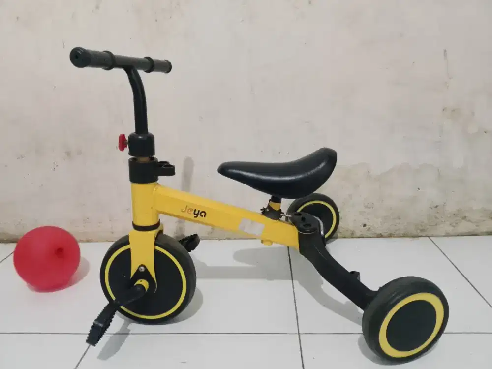 Sepeda anak roda 3