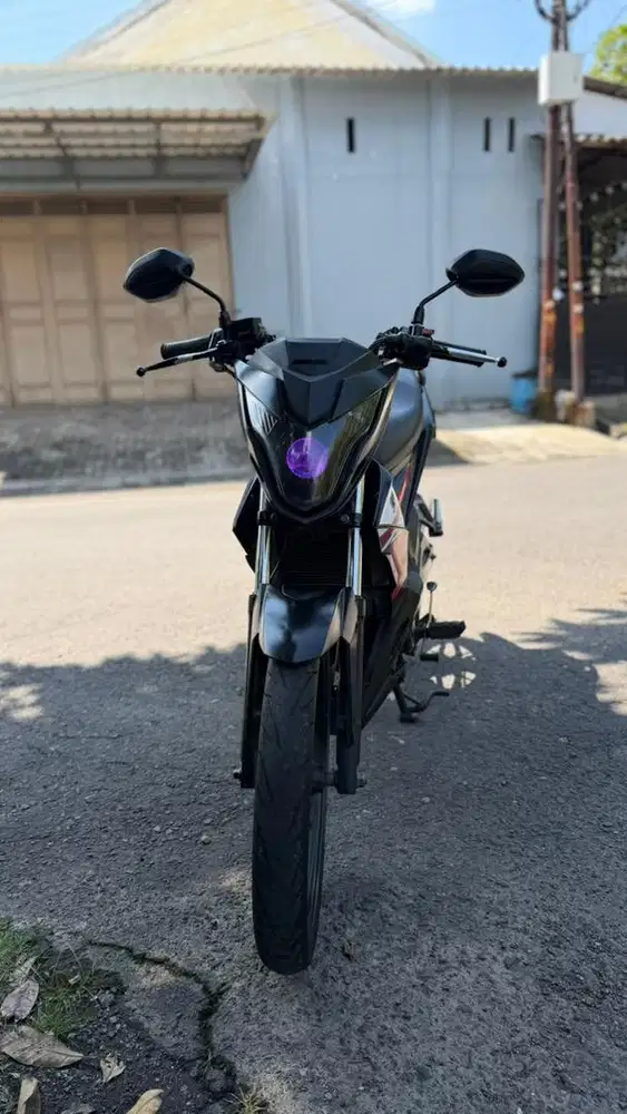 DIJUAL HONDA SONIC 150R