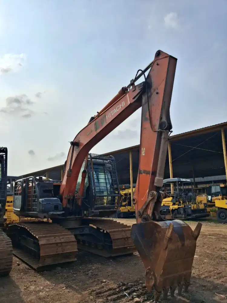Hitachi Zaxis138MF-5G Tahun 2023