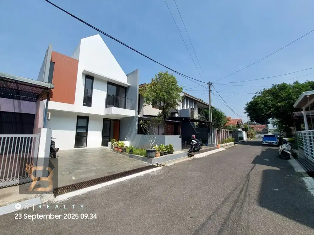 RUMAH BARU DI CIGADUNG CIBEUNYING DAGO BANDUNG Akses Mudah Harga Nego