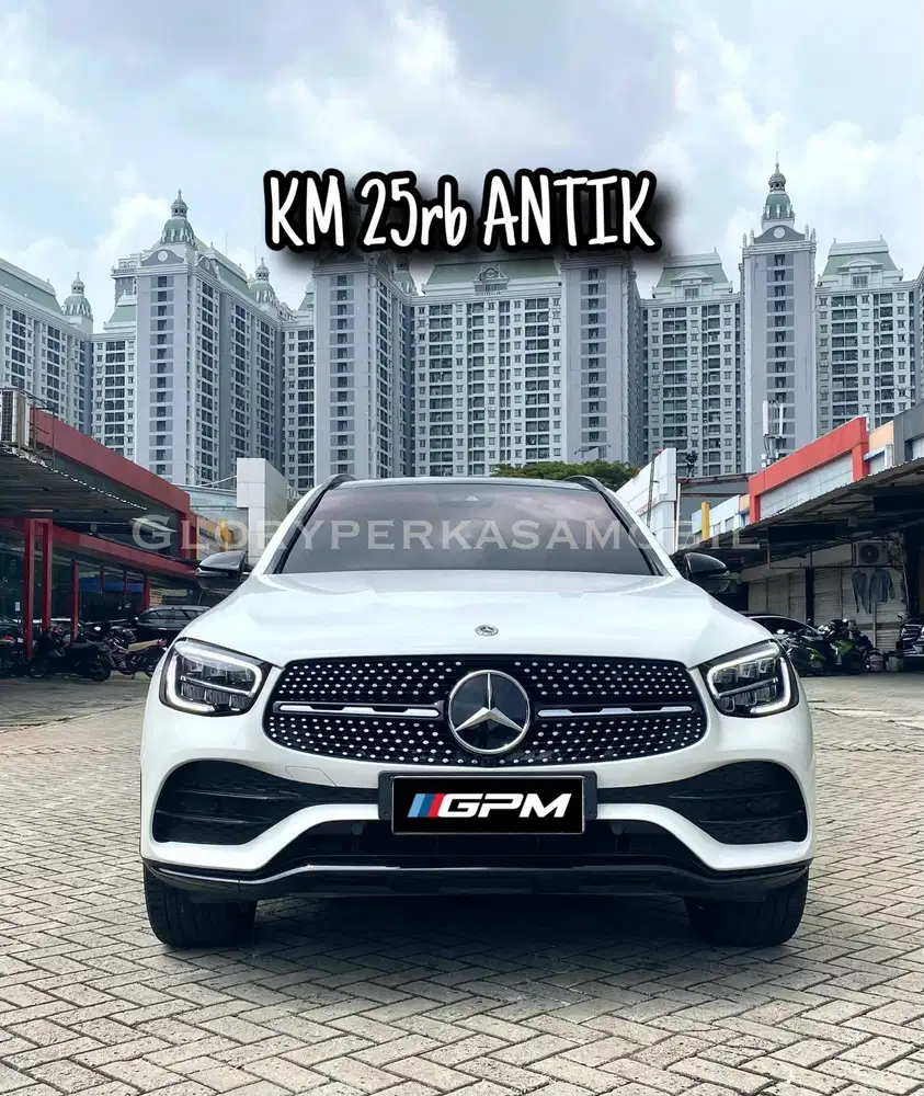 Mercedes Benz GLC200 AMG Night Edition 2022/ 2023 KM 25rb ANTIK