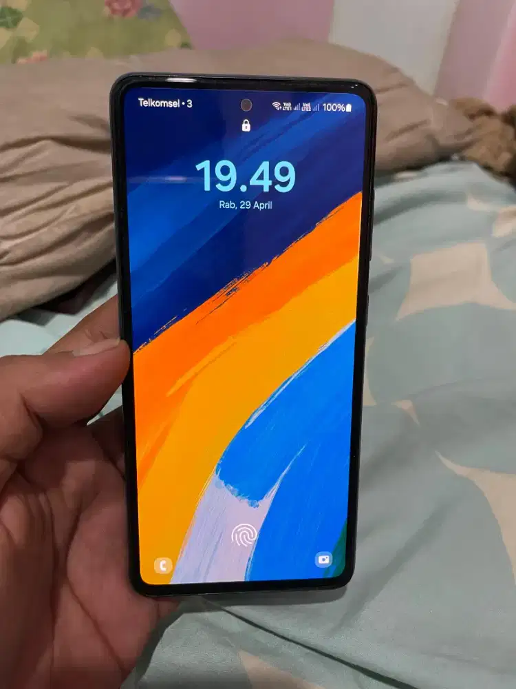samsung A52 4G (8/128)