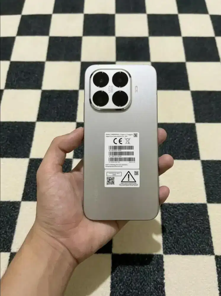 Jual santai /tt Xiaomi 15t pro (12/512)hp cas mulus no minus