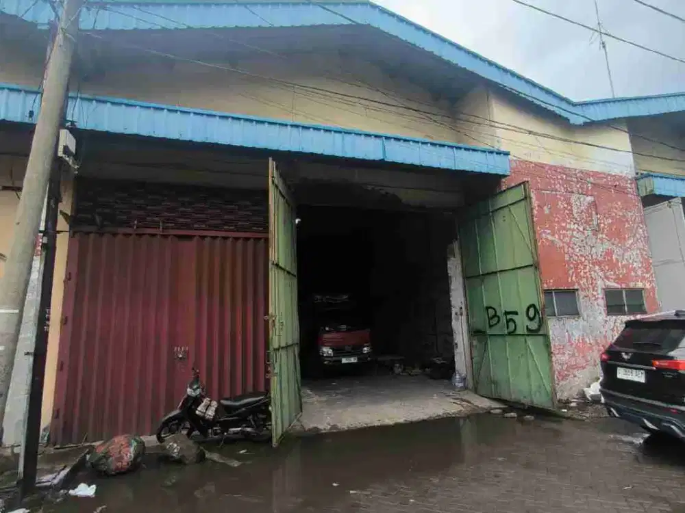 Disewakan gudang 300 m2 Tanjung sari surabaya