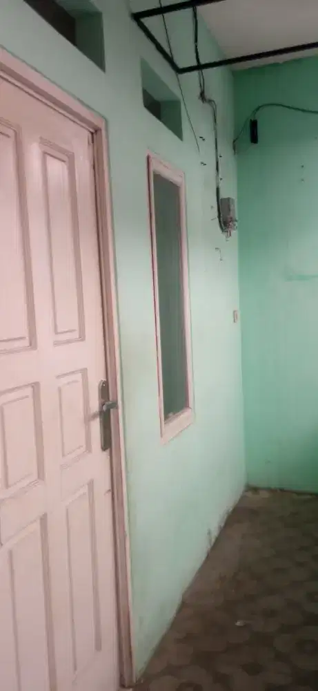 Dikontrakan Rumah Petakan