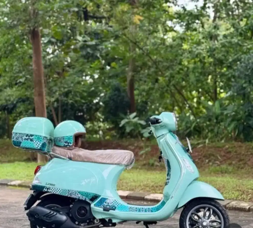 Vespa LX Batik 125 Limited Edition Sangat Like New