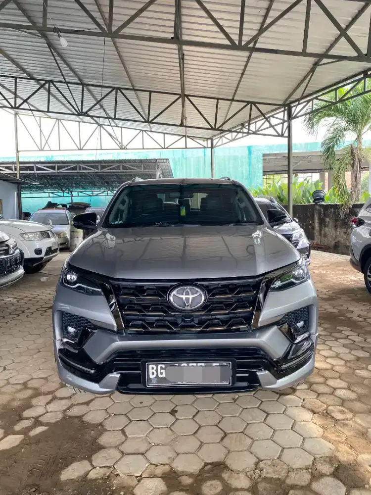 Fortuner GR 2.4 2021 (Silver)